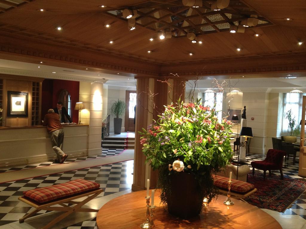 Adler Hotell Madrid Eksteriør bilde