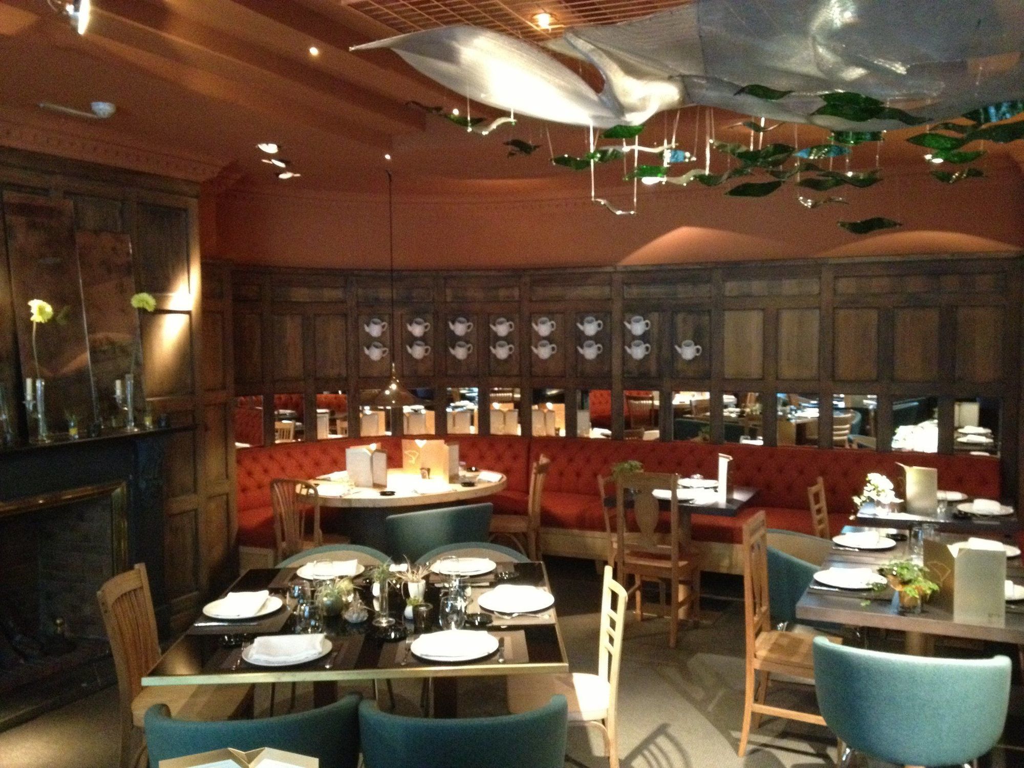 Adler Hotell Madrid Restaurant bilde