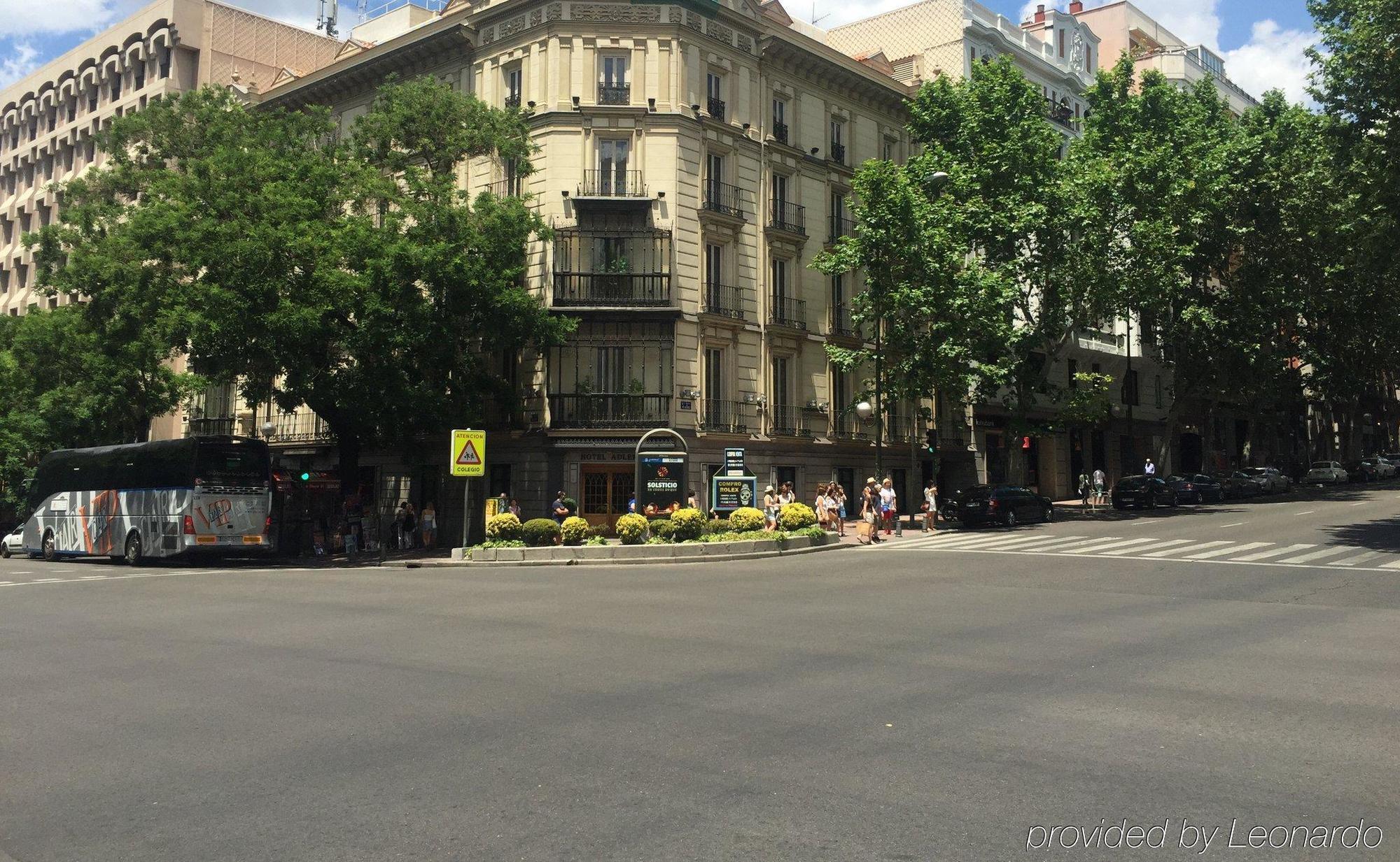Adler Hotell Madrid Eksteriør bilde